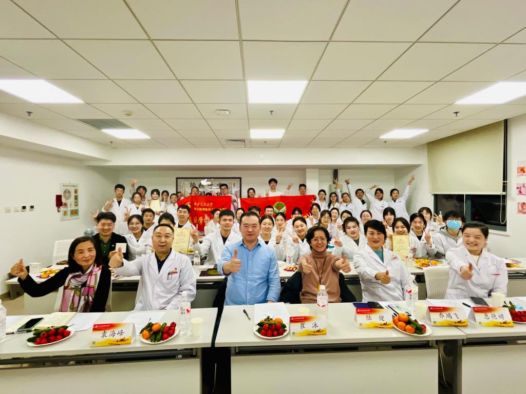 集体合影.jpg